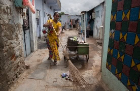 Waste picker in India